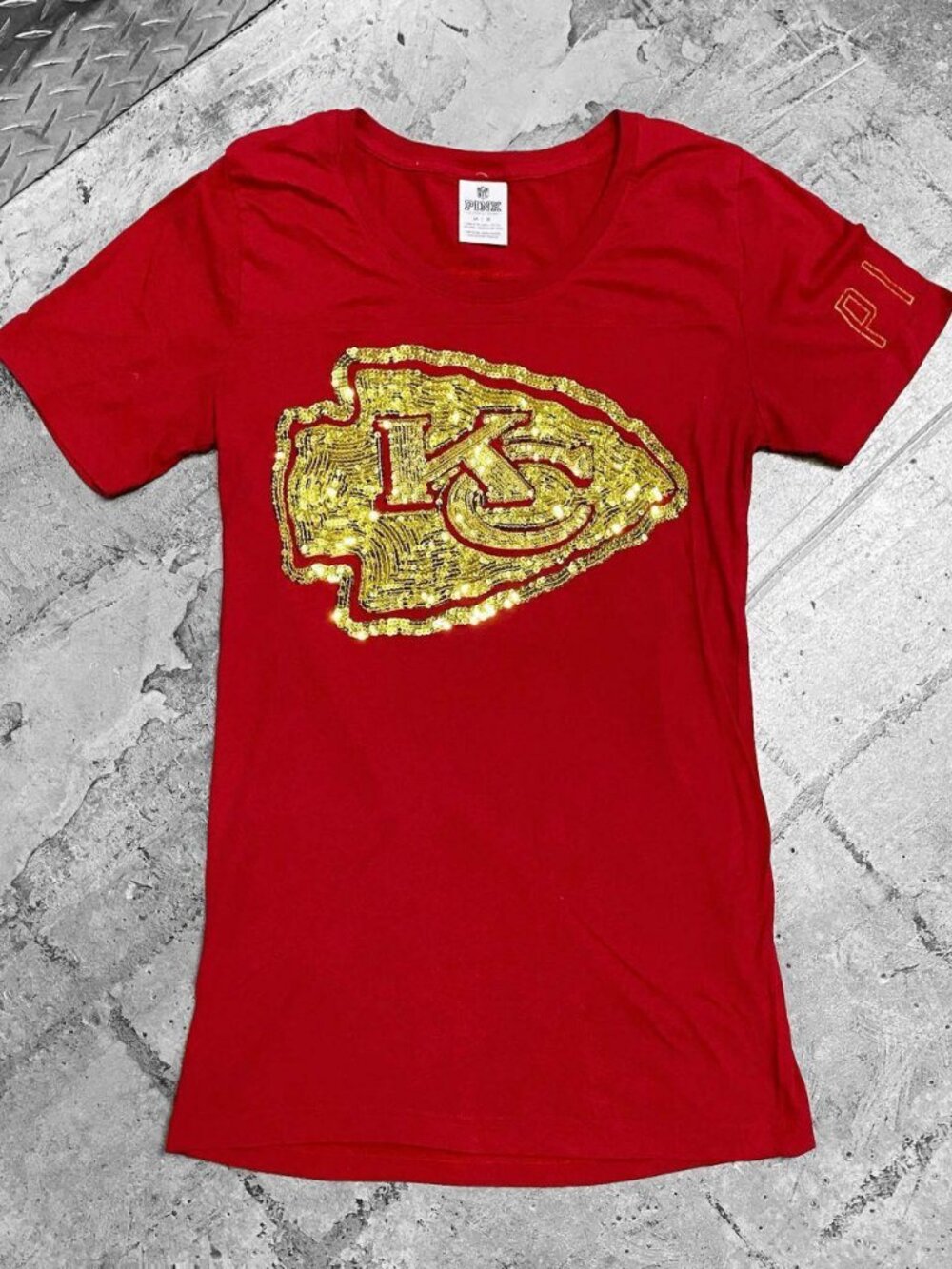 2010s 2013 Kansas City Chiefs Football Bling Victoria's Secret PINK Tee Sz S/M